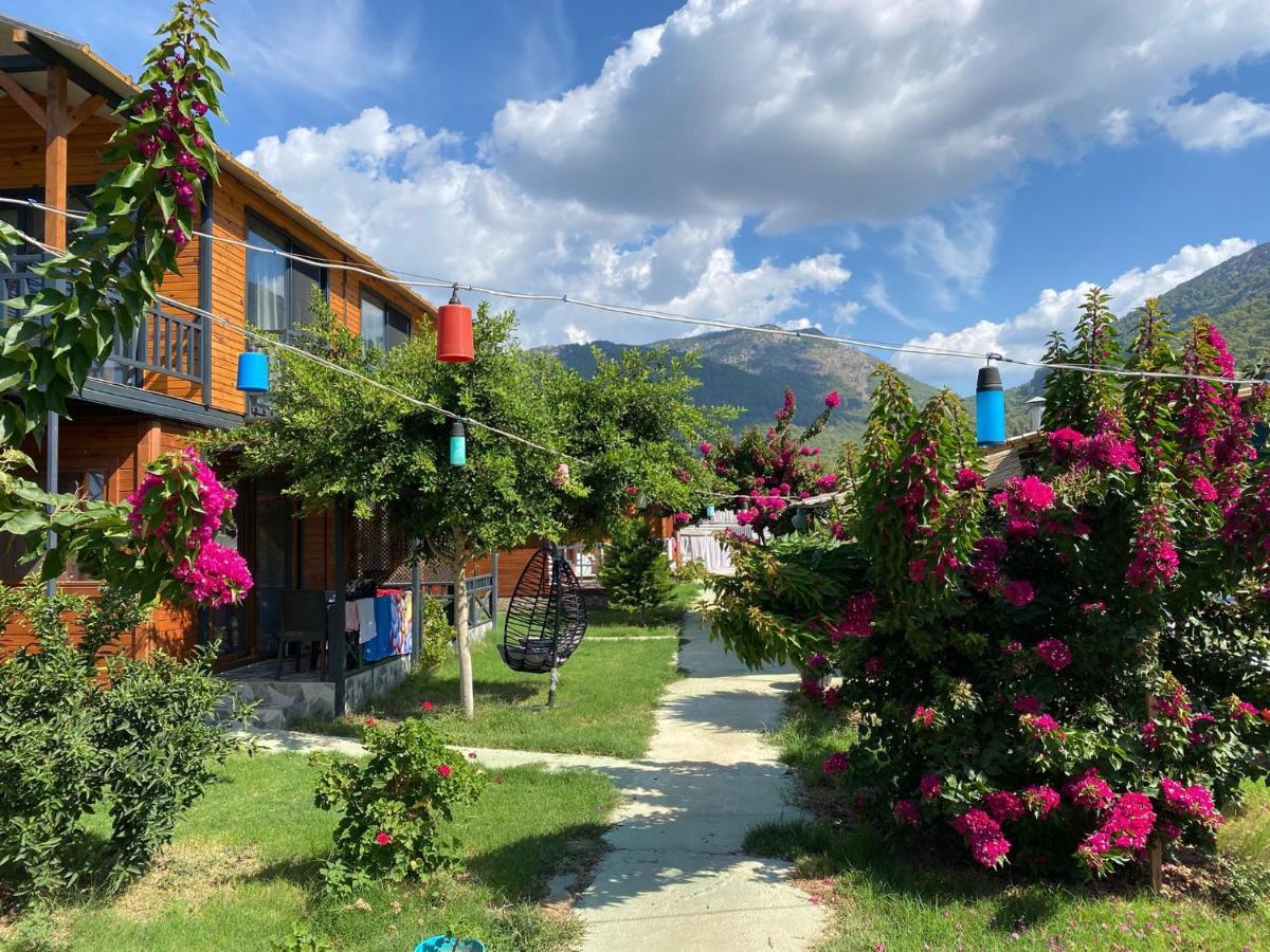 Karaoez Ada Bungalows & Villa Buitenkant foto